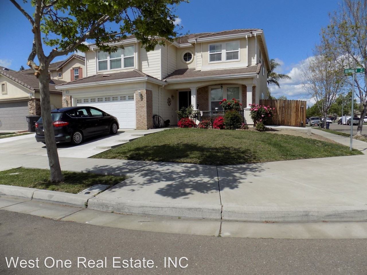 297 Glenhaven Dr - Photo 2 of 5