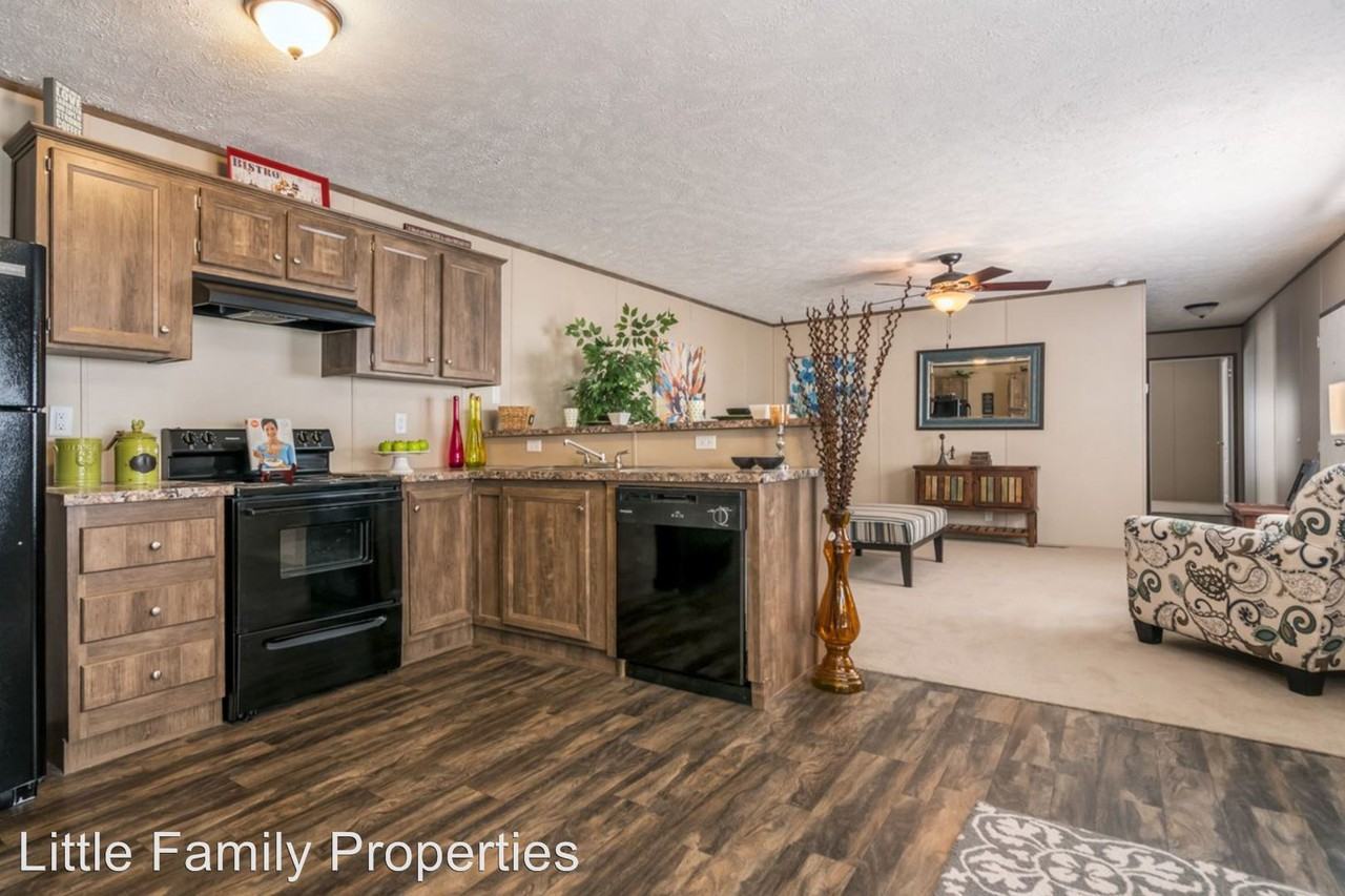 1370 Hwy 25 - Photo 3 of 9