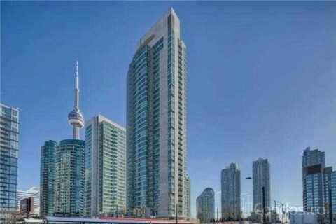 381 Front Street West