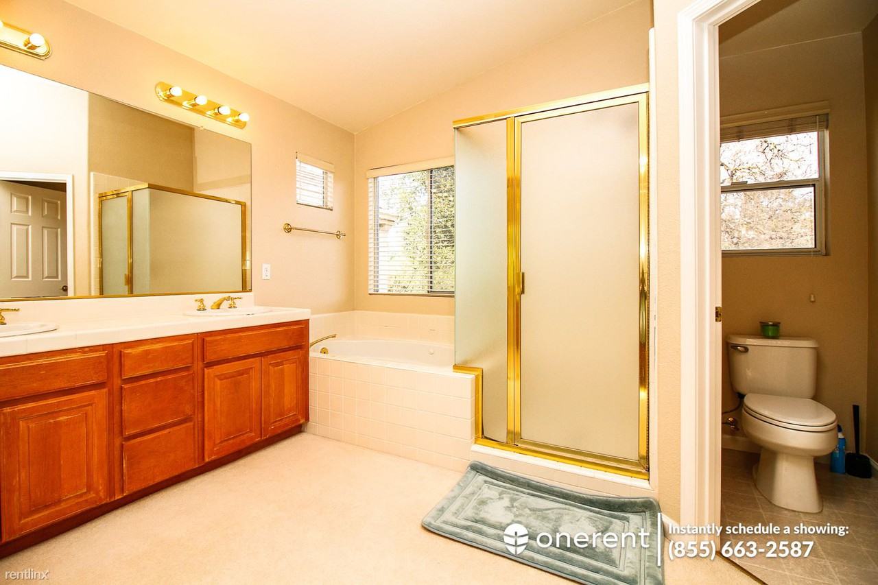 5277 Roxburghe Ct - Photo 2 of 21