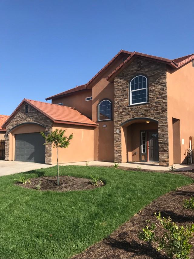 5480 W Acacia Ave - Photo 2 of 2