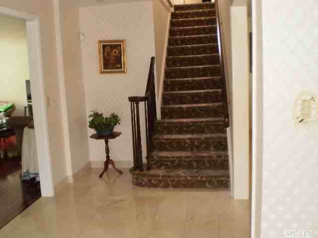 15 Oak Dr - Photo 2 of 9