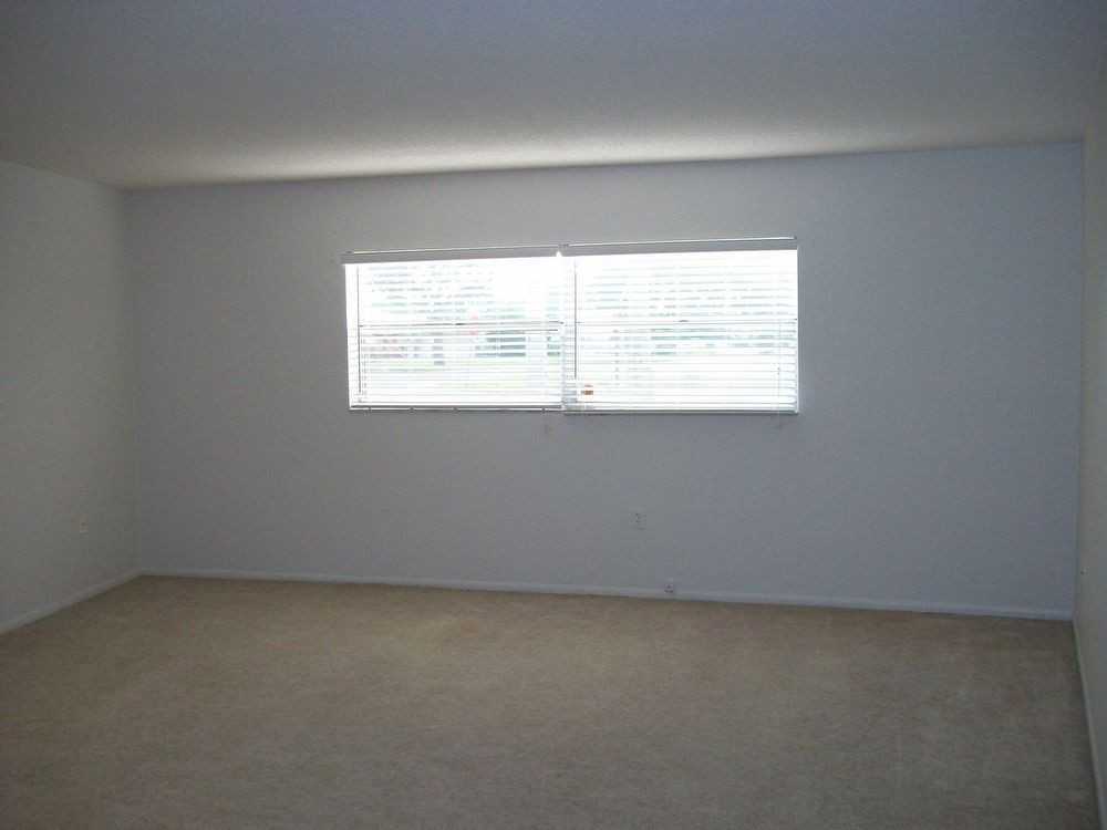 245 Center Rd 110 #110 - Photo 3 of 21