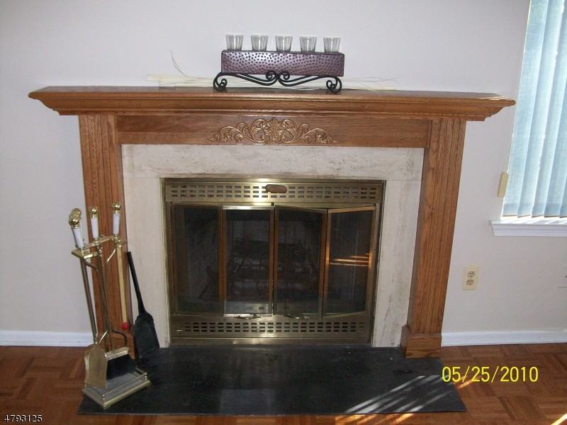 39 Ray Ct - Photo 3 of 13