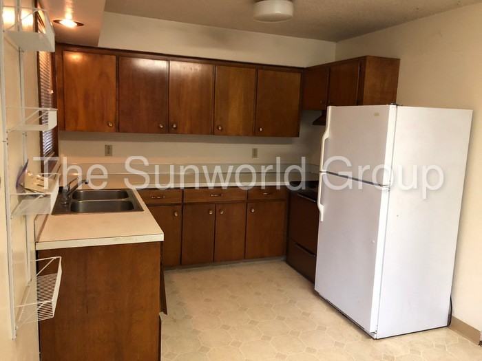 1300 Mt Brynion St - Photo 3 of 8