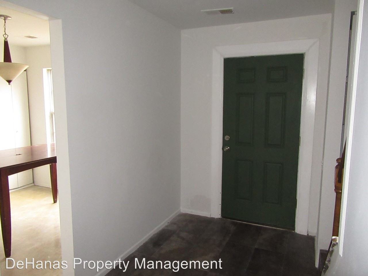 2523 Robinson Pl - Photo 3 of 18