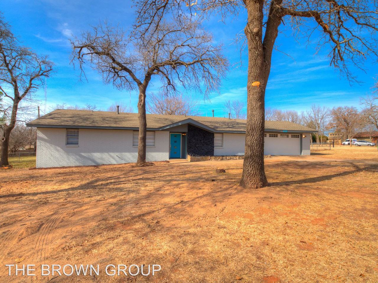 9641 Sandy Ln - Photo 2 of 41