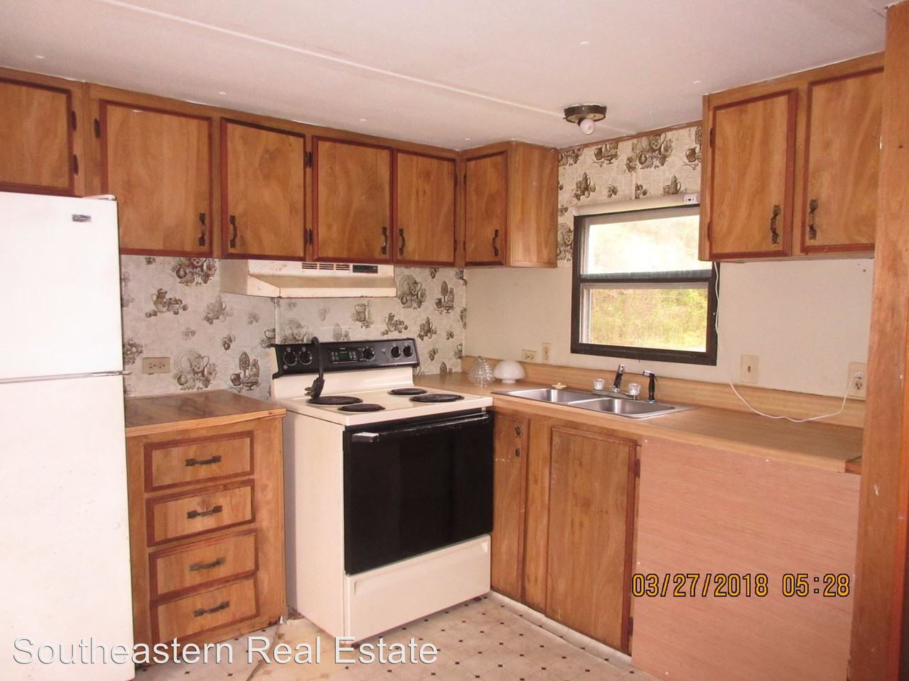 81 Lori Ln #14 - Photo 2 of 3