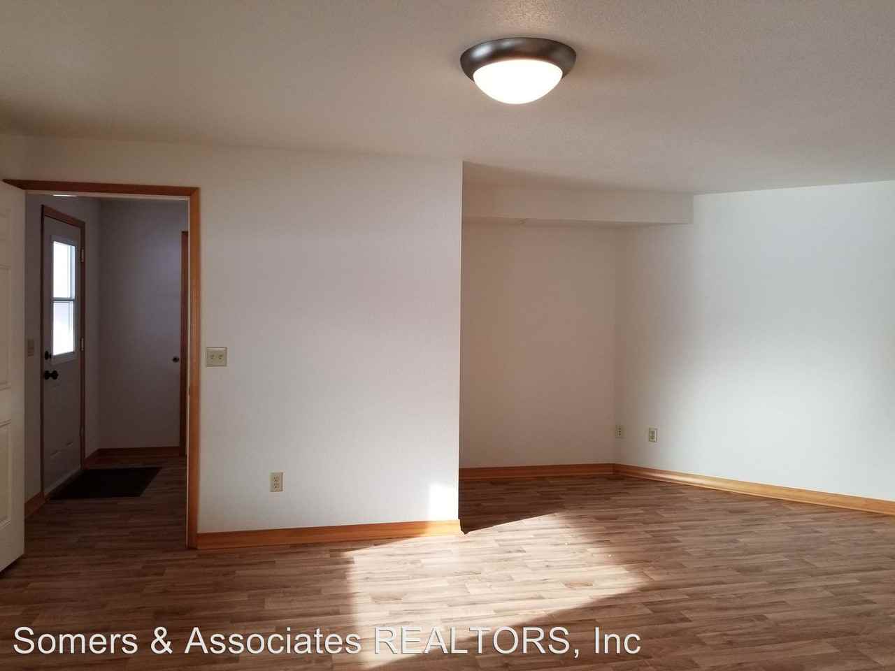 4992 Vancouver Road #B - Photo 3 of 15