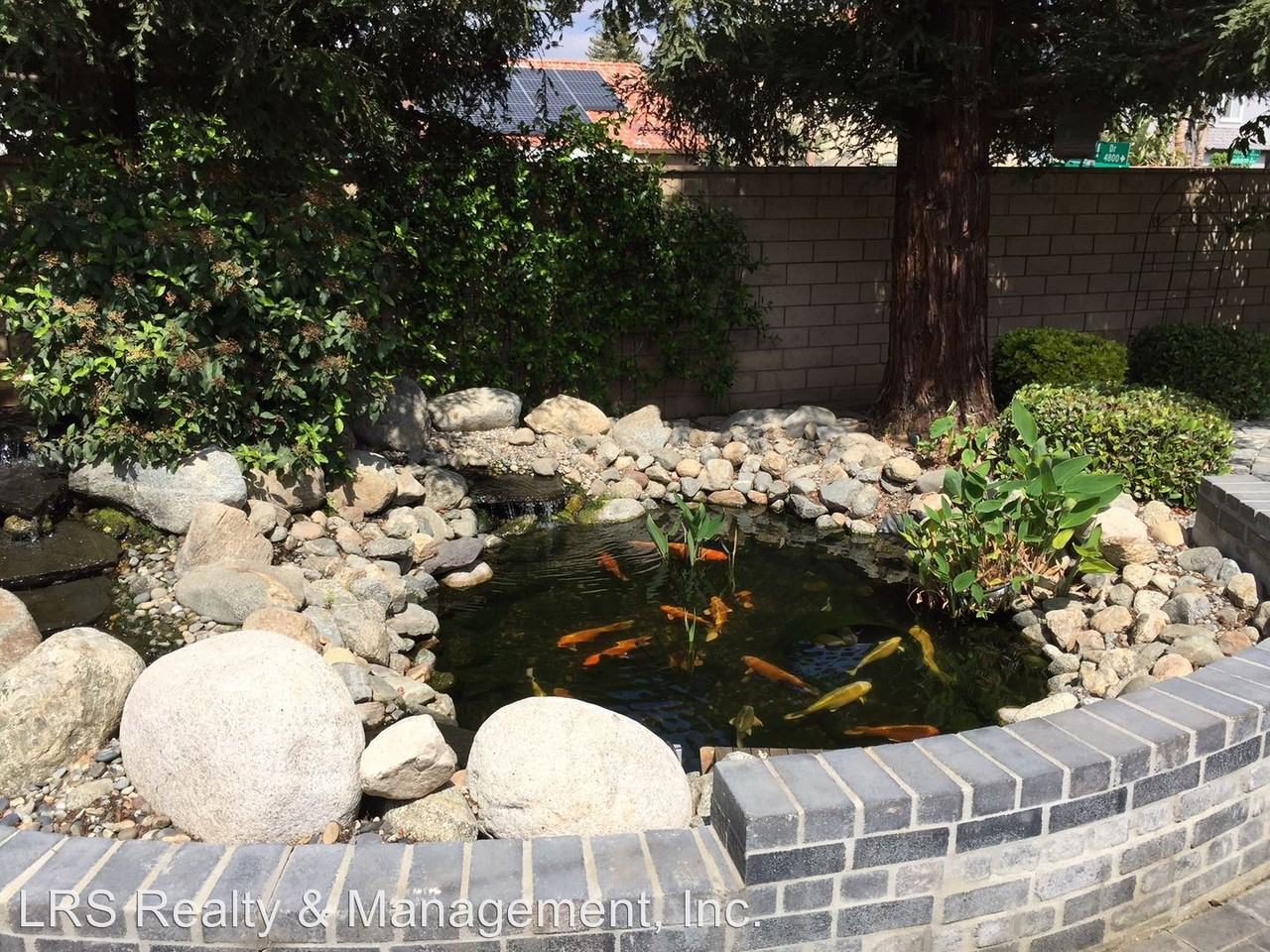 8400 Sun Harbor Dr - Photo 3 of 50