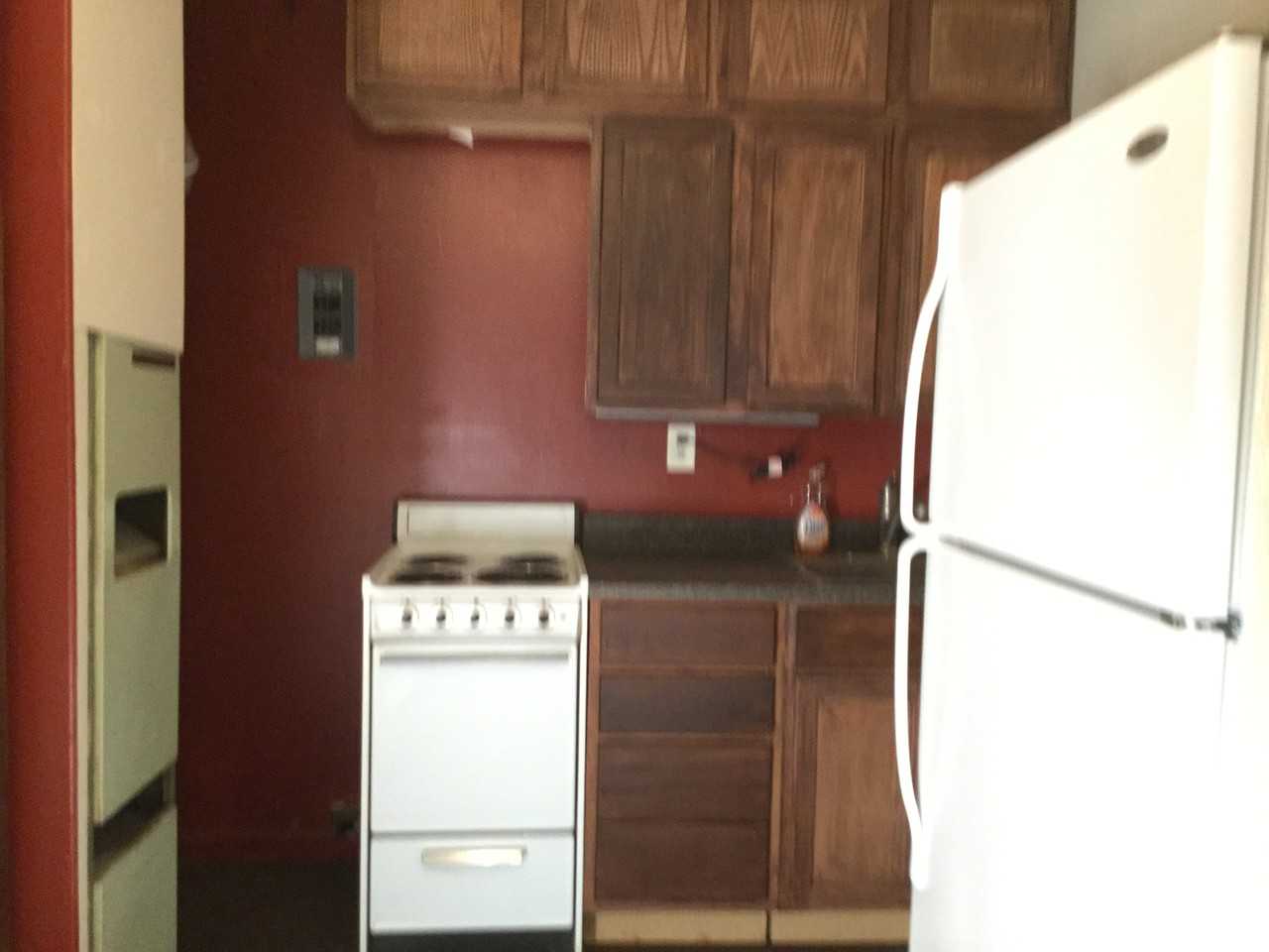 1610 Archer St - Photo 2 of 6