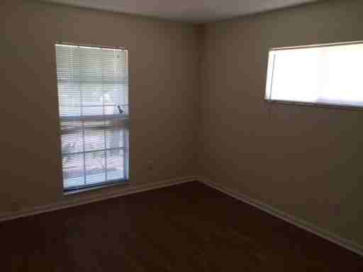 8914 Royal Birkdale Ln - Photo 3 of 12