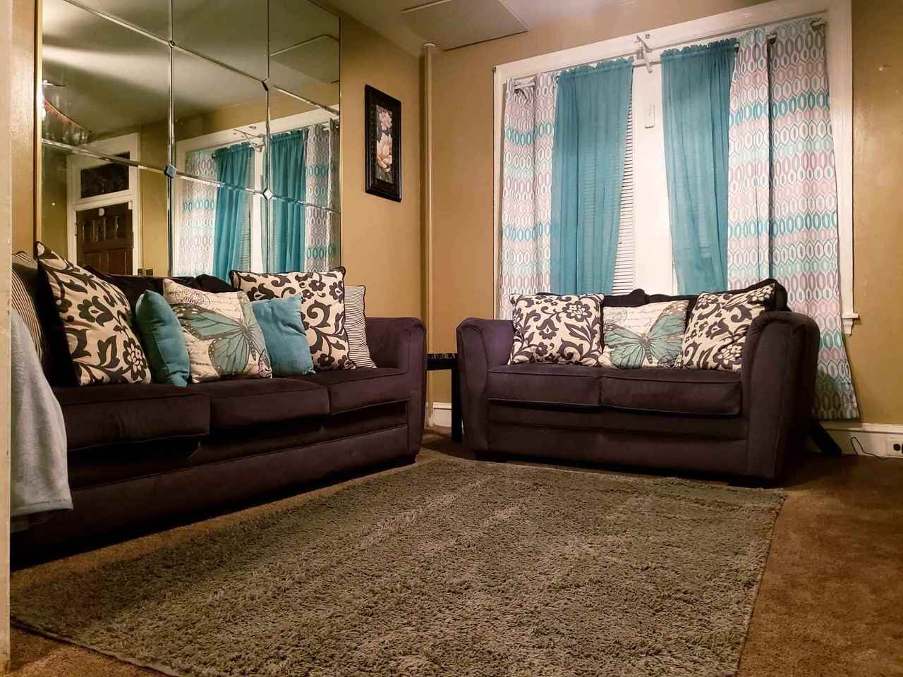 130 Stanbridge Street - Photo 3 of 9