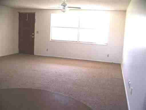6134 Sumter Dr - Photo 3 of 5