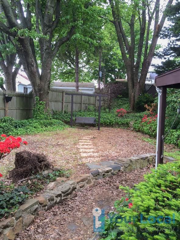 1308 Forrest St - Photo 3 of 13