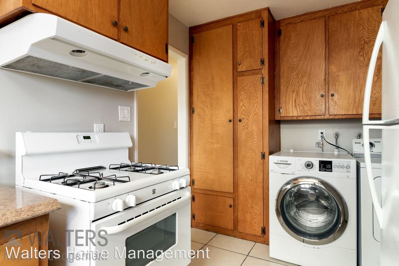 5111 Canosa Ave - Photo 3 of 12