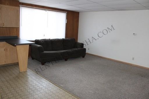 5803 52nd St - Photo 3 of 7