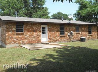 12610 E 18th Pl - Photo 3 of 11