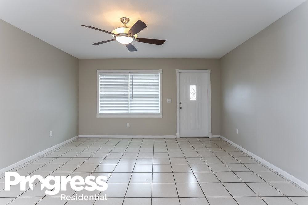 11091 Ladino St - Photo 2 of 13