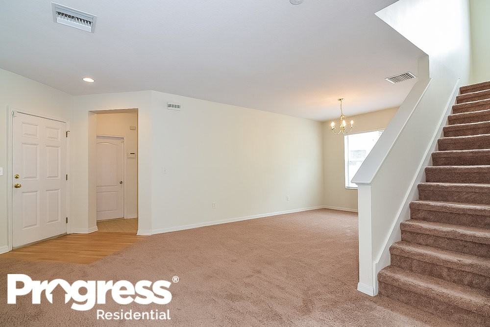 10138 Perthshire Cir - Photo 2 of 14