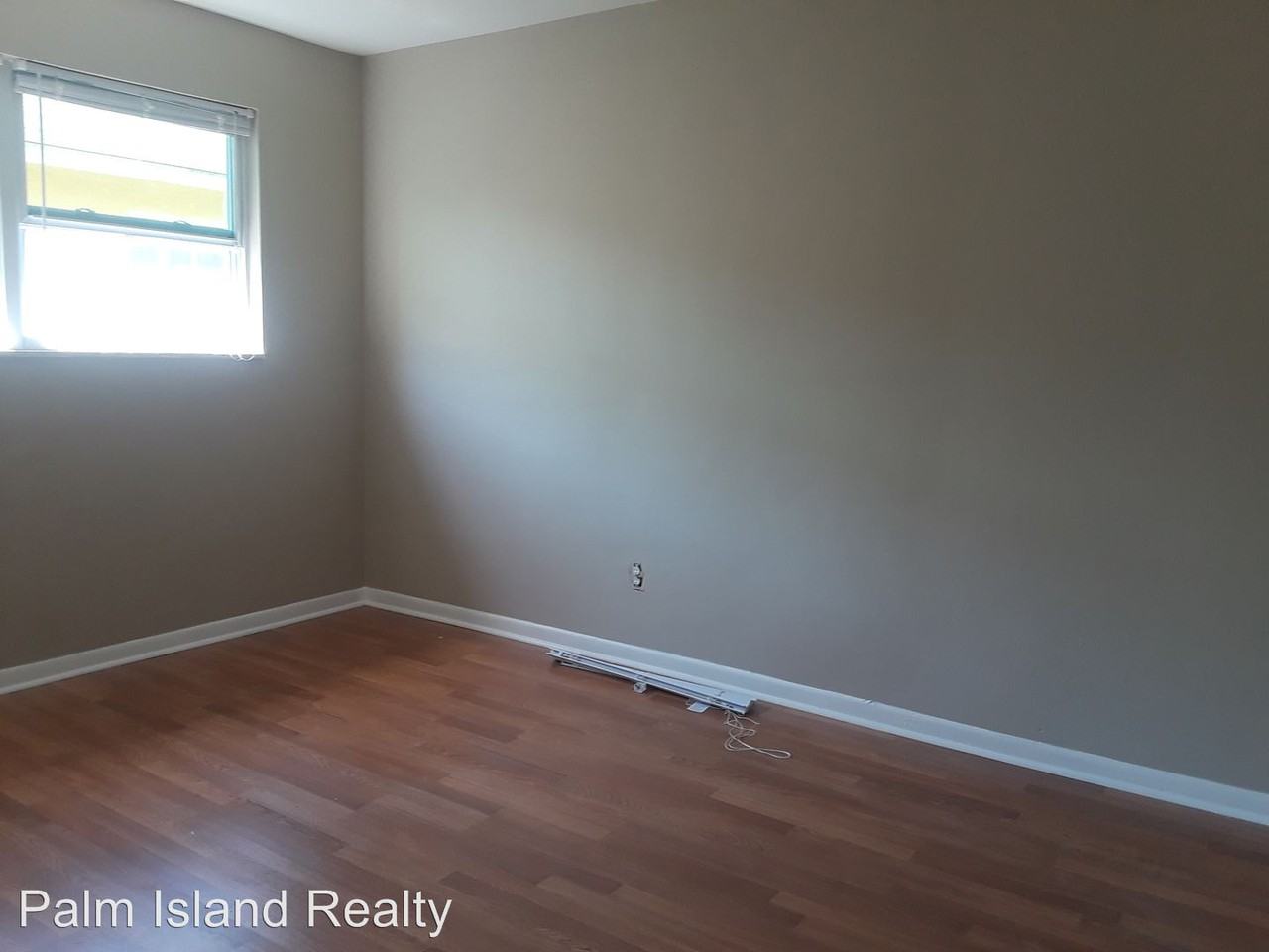 1320 Pierce Street - Photo 3 of 11