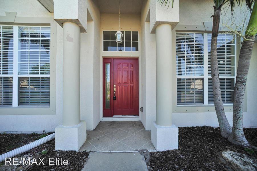 2739 Whistler St - Photo 2 of 19