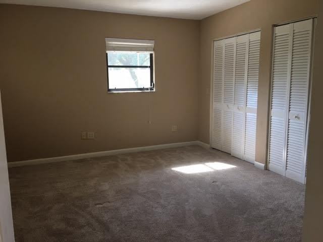 4442 Meadow Creek Rd - Photo 3 of 28