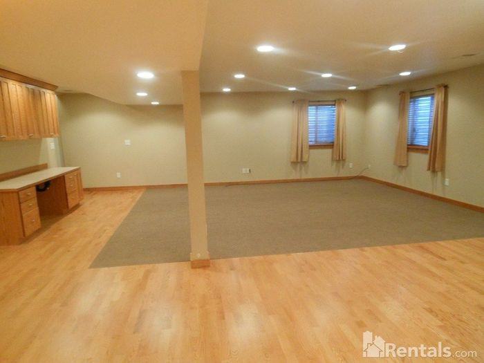 770 3rd St - Photo 3 of 7