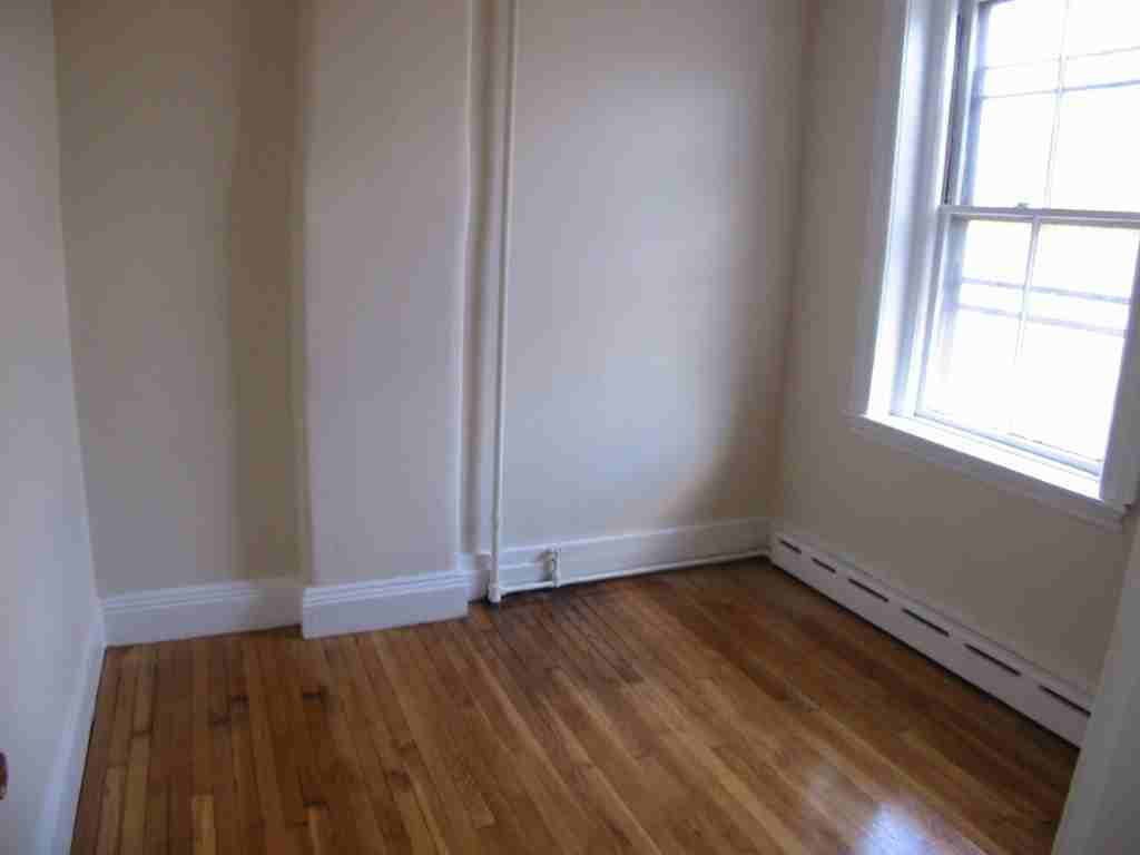 Willow Street - Photo 4 of 5