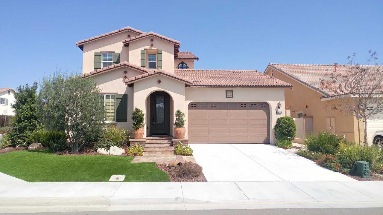 39096 Clear Creek Ln - Photo 2 of 15