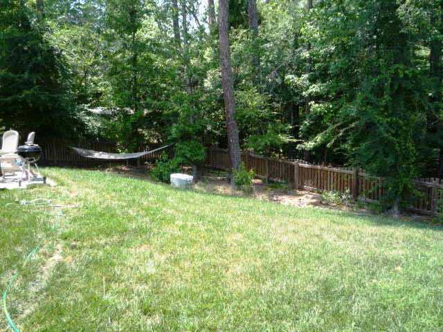 806 Northwood Hills Ave - Photo 2 of 12