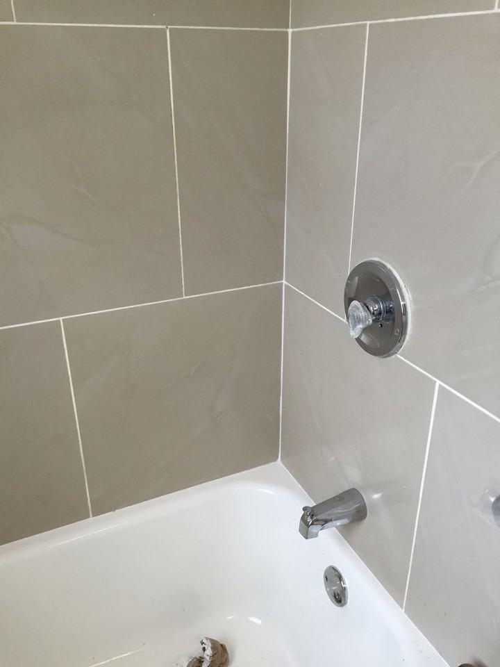 615 NW 6th St - Photo 2 of 13