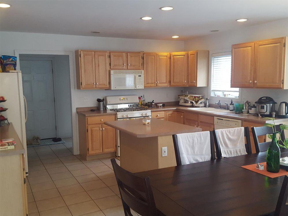 73 Partridge Dr - Photo 2 of 13