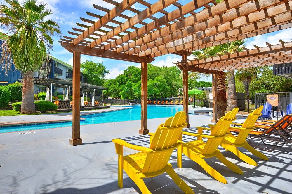 Apartments with Movein Specials for Rent in Austin, TX Find Deals on