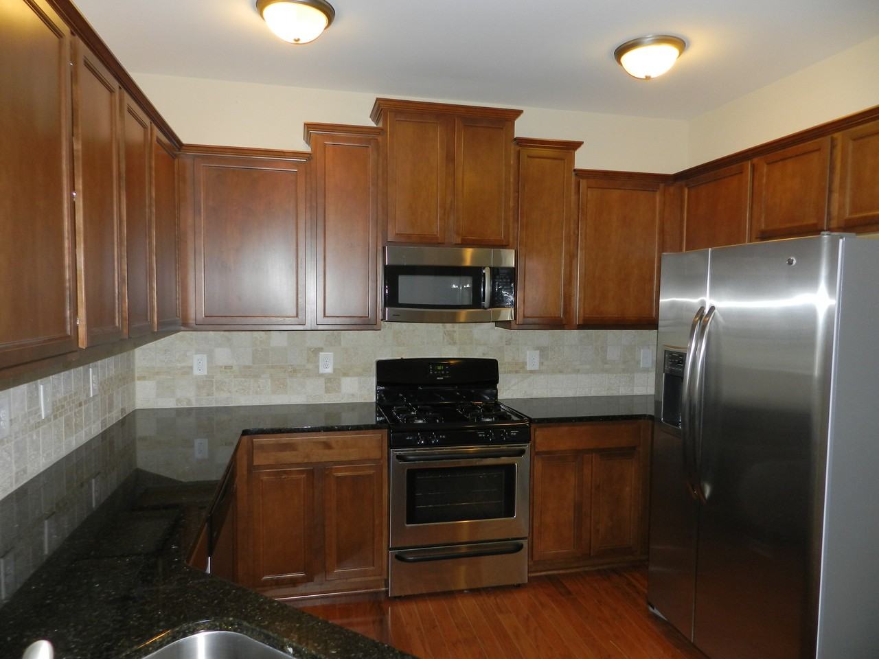 69 Rolling Meadows Dr - Photo 3 of 12