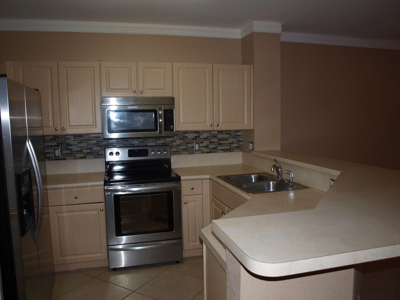 11752 Eros Rd - Photo 2 of 11