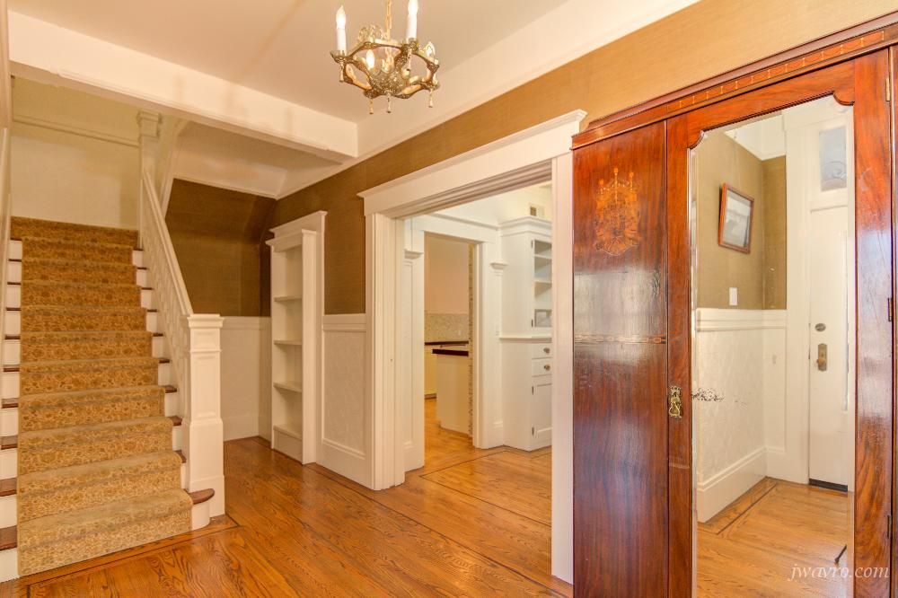 344 Willard N - Photo 2 of 20