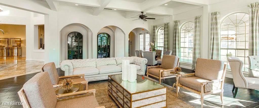 Two Months Free 620/71 - Photo 3 of 5