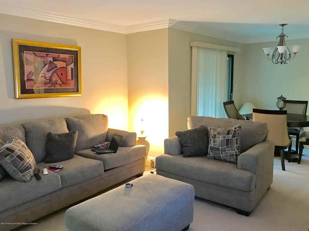 36 Amberly Dr - Photo 2 of 7