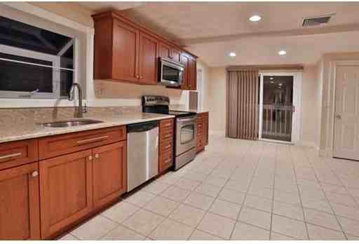 9 Park St #2 - Photo 2 of 18