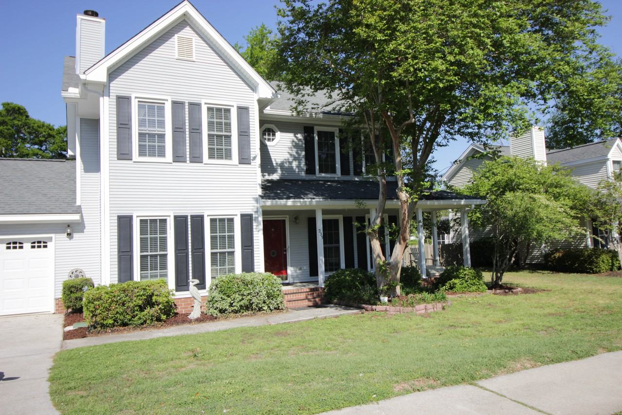 935 Portabella Ln - Photo 2 of 31