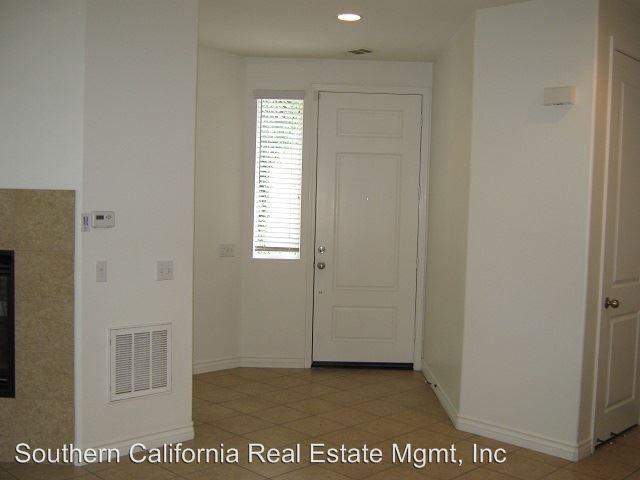 31549 Rocca Dr - Photo 2 of 19