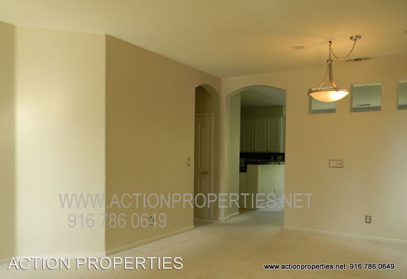 58 Treecrest Ct - Photo 3 of 11