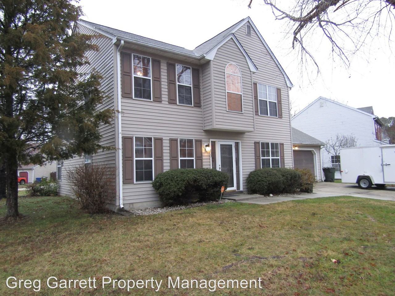 633 Cristal Dr - Photo 2 of 23