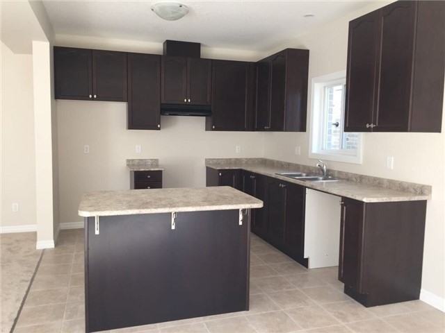 136 S Creek Dr - Photo 2 of 3