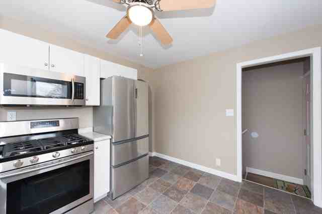 1801 28th St - Photo 3 of 22