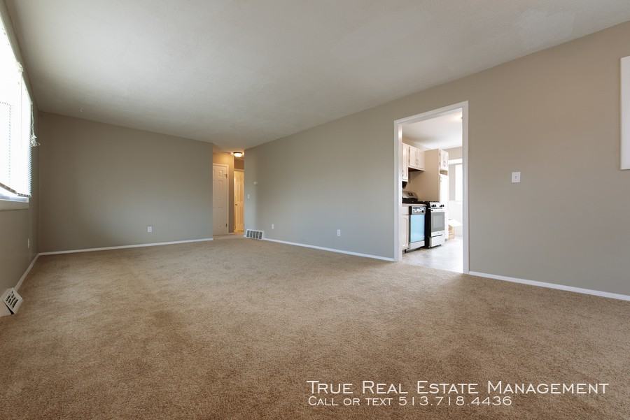 10309 Roberta Dr - Photo 2 of 18