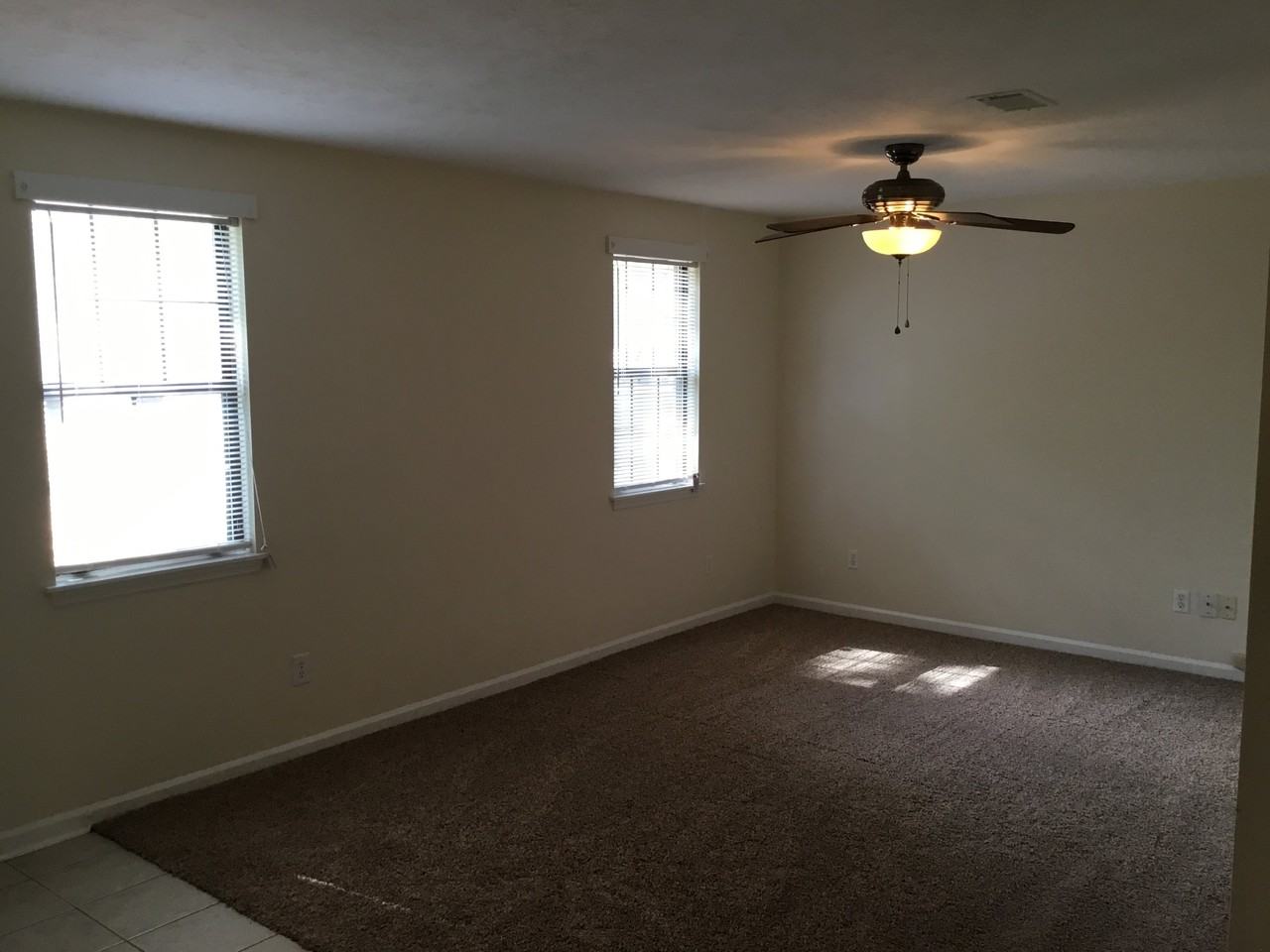 109 Samarya Lane - Photo 3 of 15