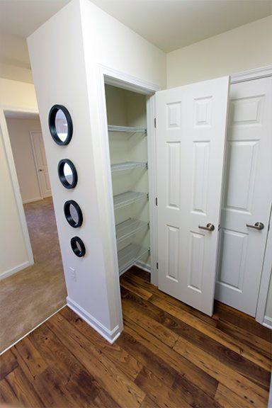 Gallatin Park Apartments - Photo 3 of 10