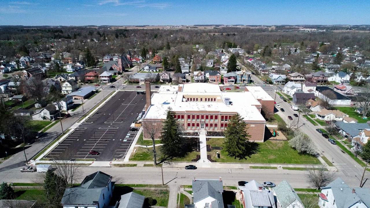 Residences at Eagles Point - Photo 2 of 16